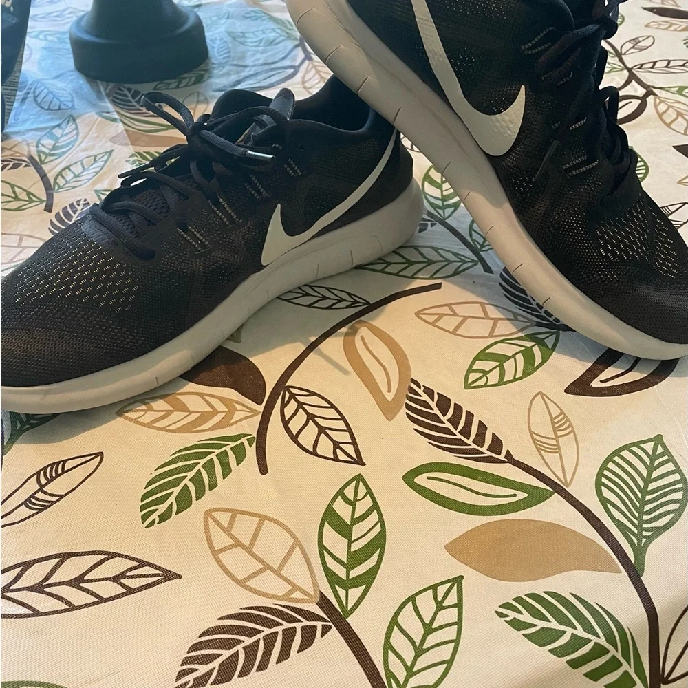 Men’s Nike Free RN2017 Black‎ Cargo Khaki Running Shoes, size 12